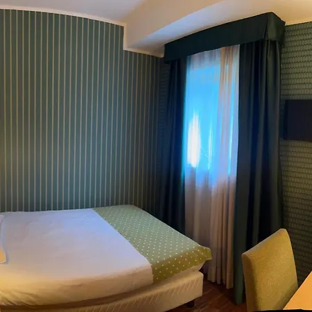 מלון Cascina Scova 4*